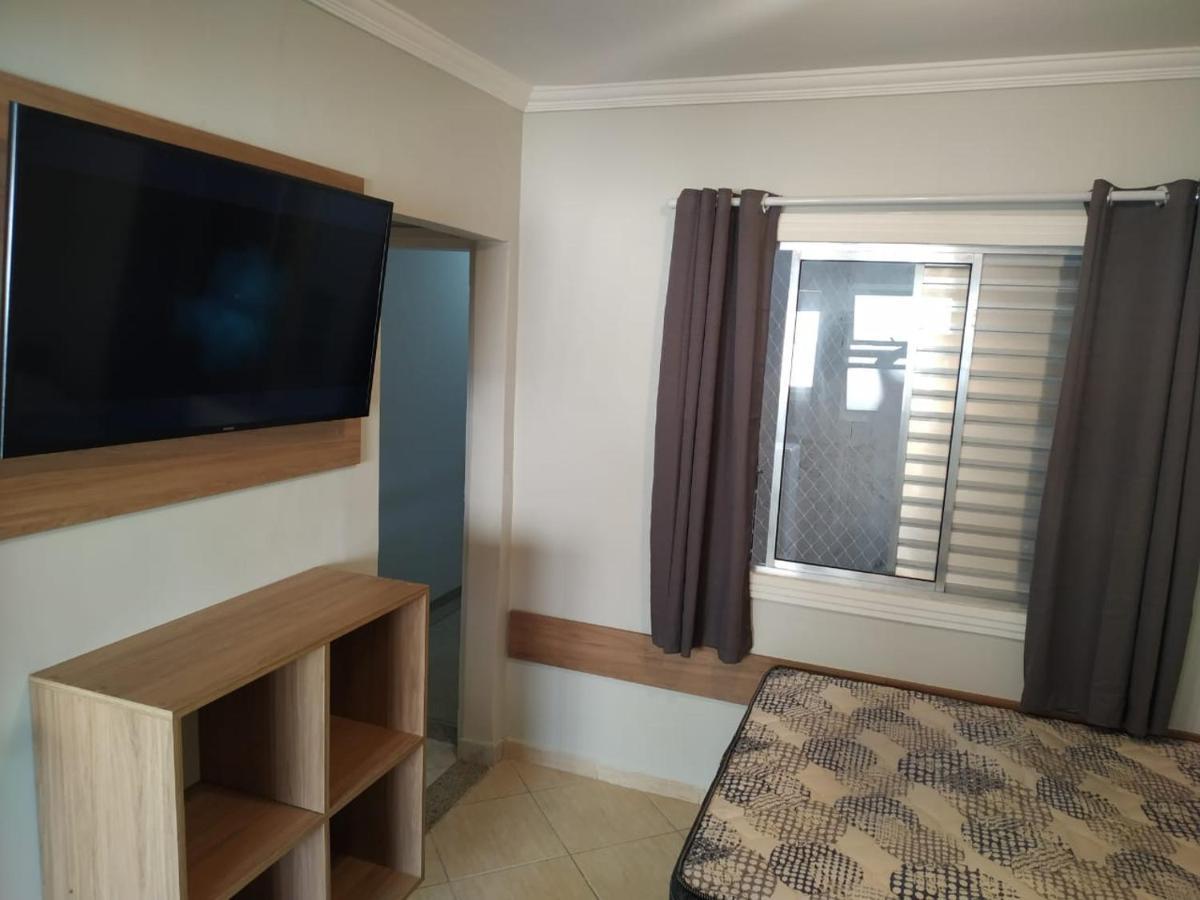 Kitnet Asturias 51B No Ed. Guariata, Proximo A Praia Das Asturias Em Guarujá Buitenkant foto