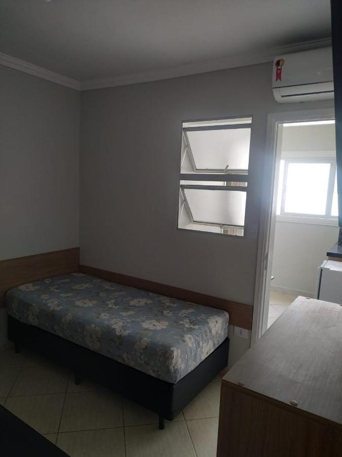 Kitnet Asturias 51B No Ed. Guariata, Proximo A Praia Das Asturias Em Guarujá Buitenkant foto